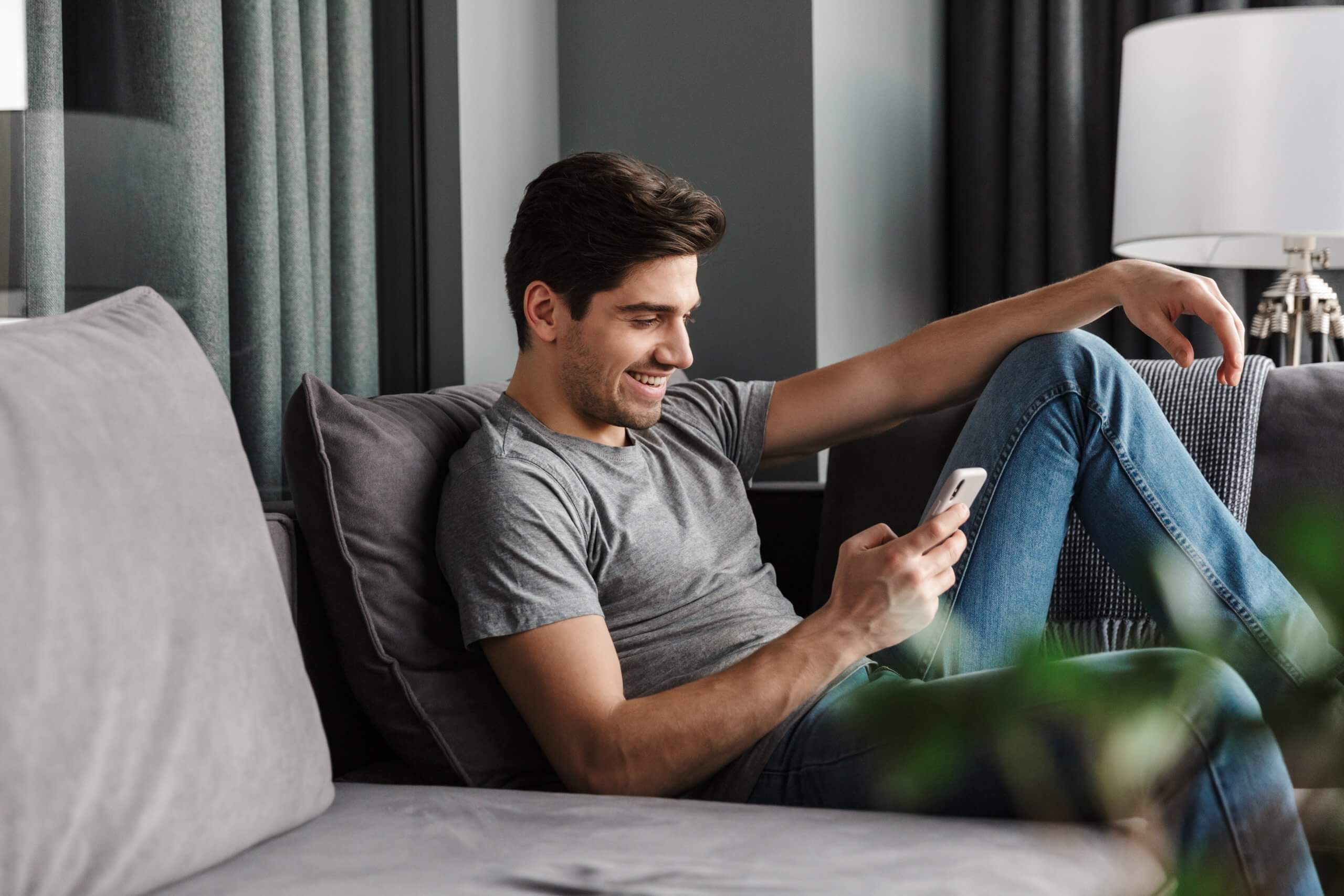 Portrait,Of,An,Attractive,Smiling,Young,Bearded,Man,Wearing,Casual