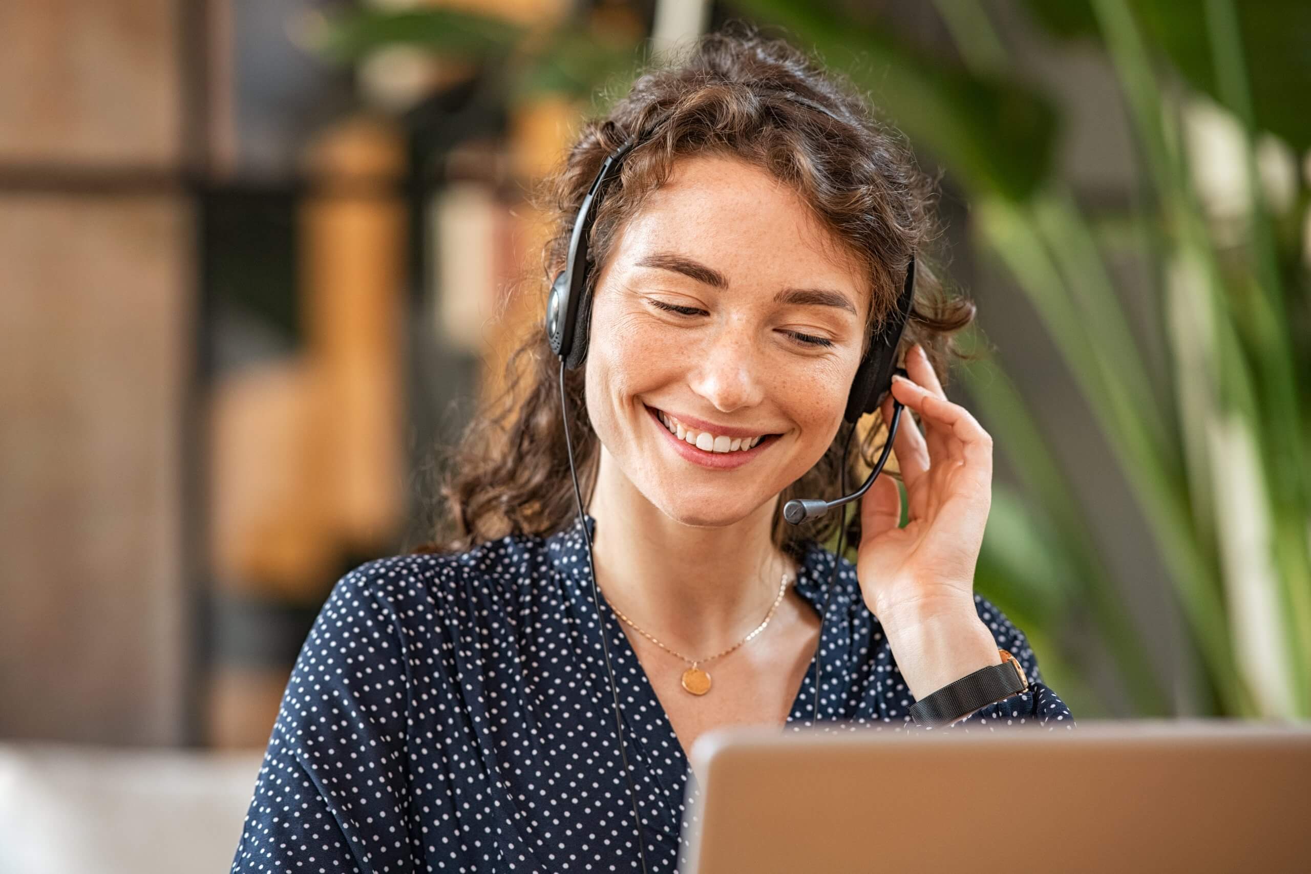 How does VoIP pricing work?